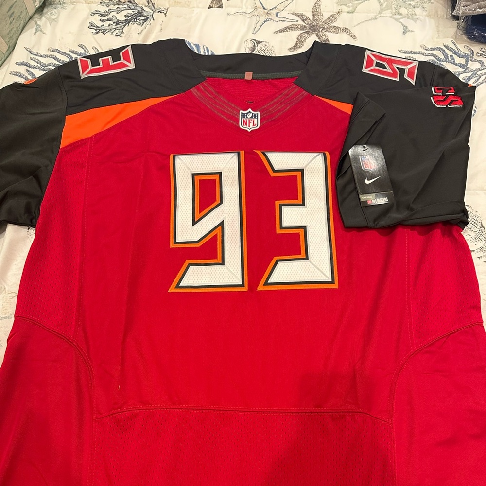 tampa bay buccaneers jersey